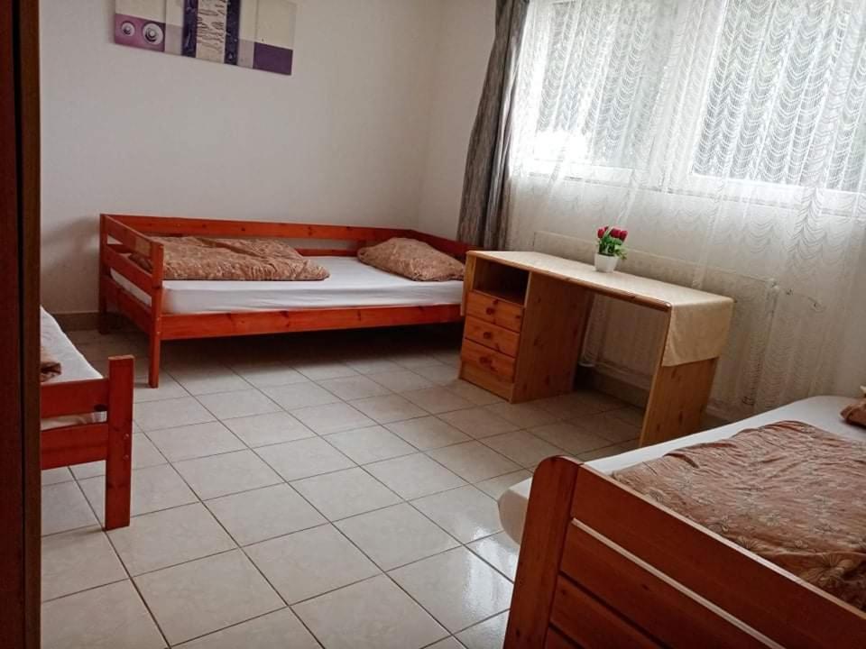 Badacsonyi Magan Szallas Bytom Extérieur photo